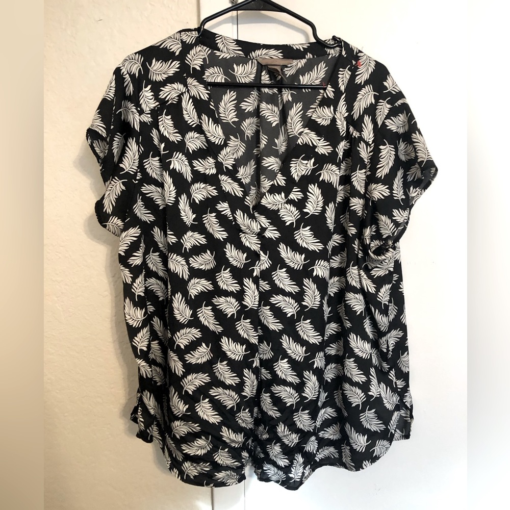 H&M Women’s Black Shirt Top with Palm Design - Size 22